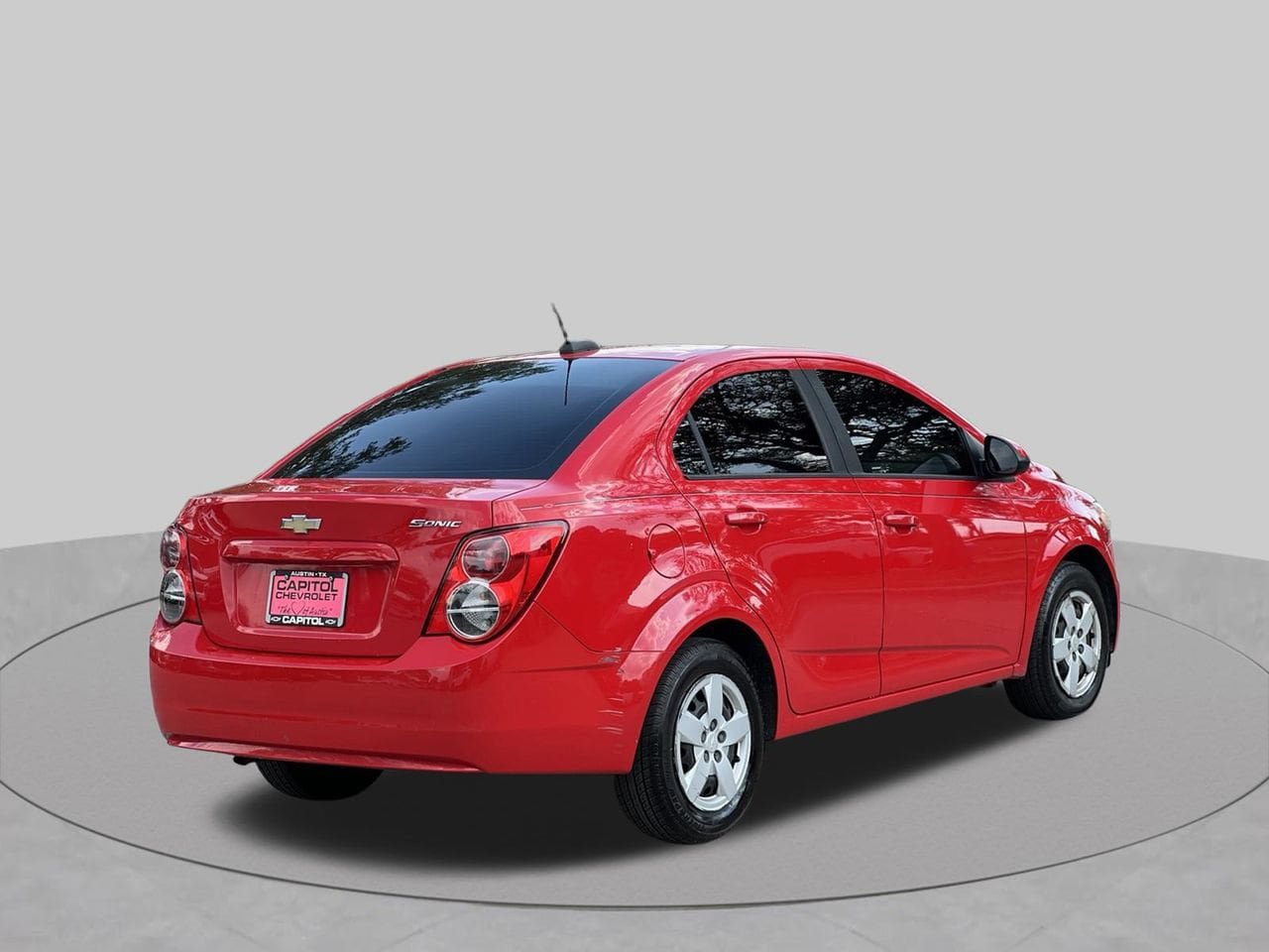 Used 2015 Chevrolet Sonic LS FWD image 5