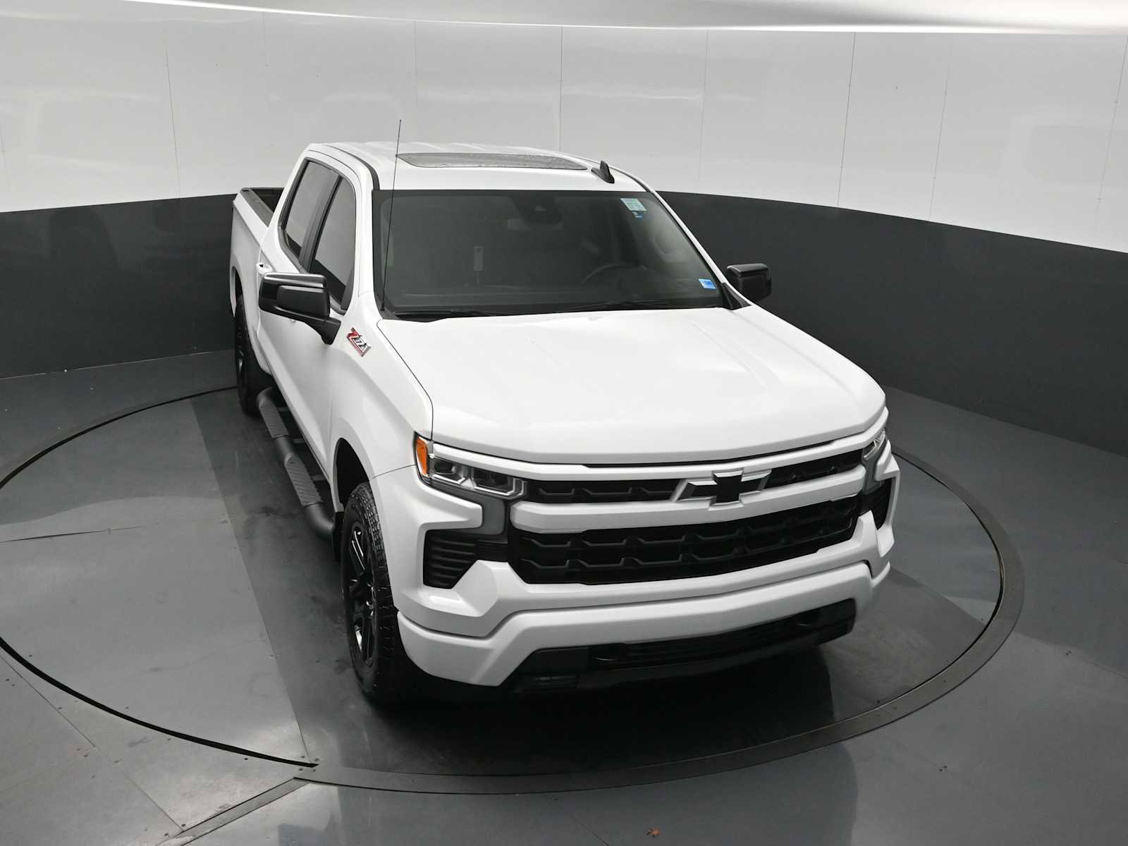 Used 2025 Chevrolet Silverado 1500 RST image 11