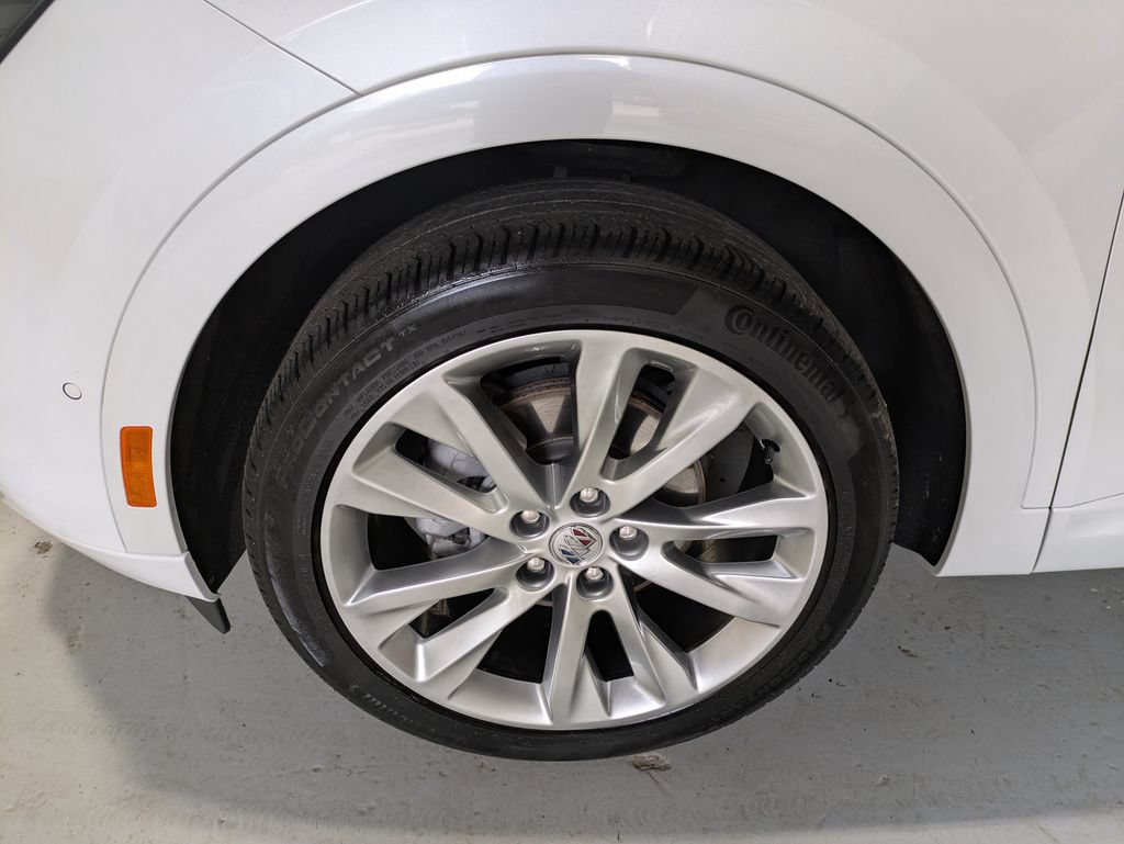 Used 2023 Buick Envision Avenir AWD/4WD image 7