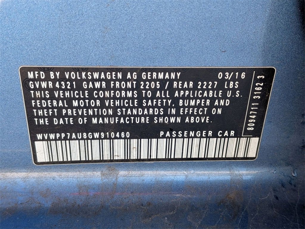 Used 2016 Volkswagen e-Golf SEL Premium image 30