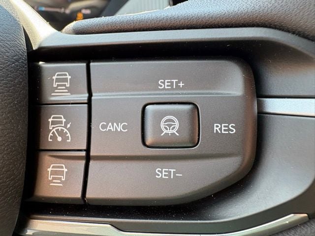 New 2026 Jeep Cherokee Laredo AWD/4WD image 18