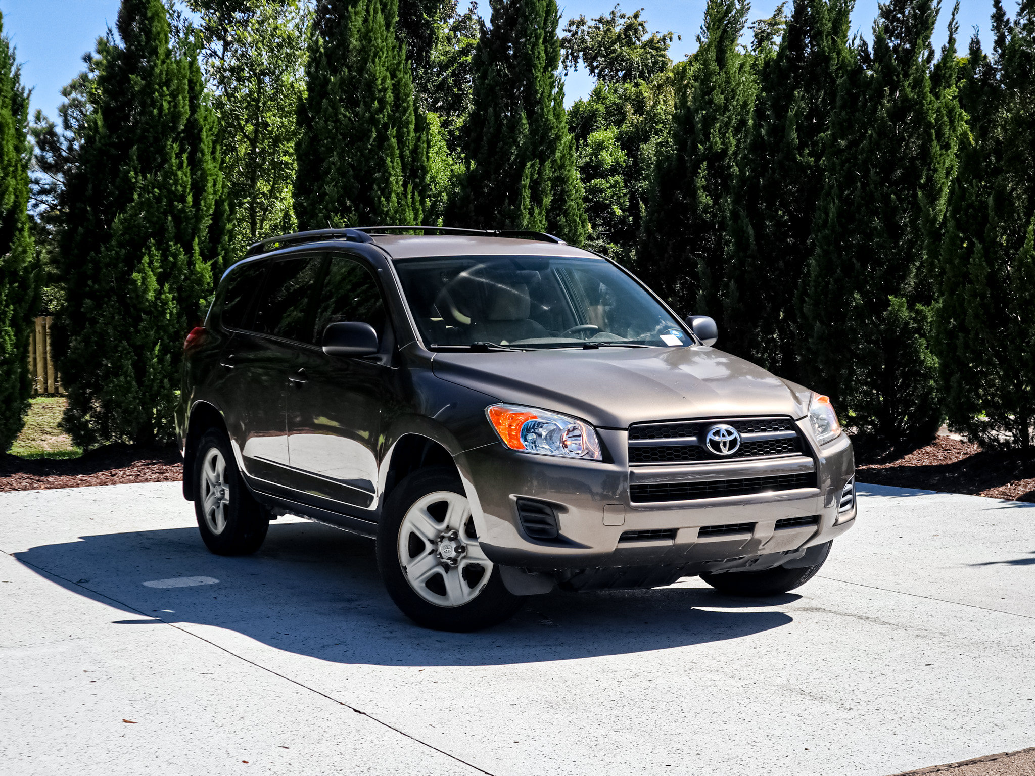 Used 2011 Toyota RAV4 2WD w/ Base L4 Extra Value Pkg image 2