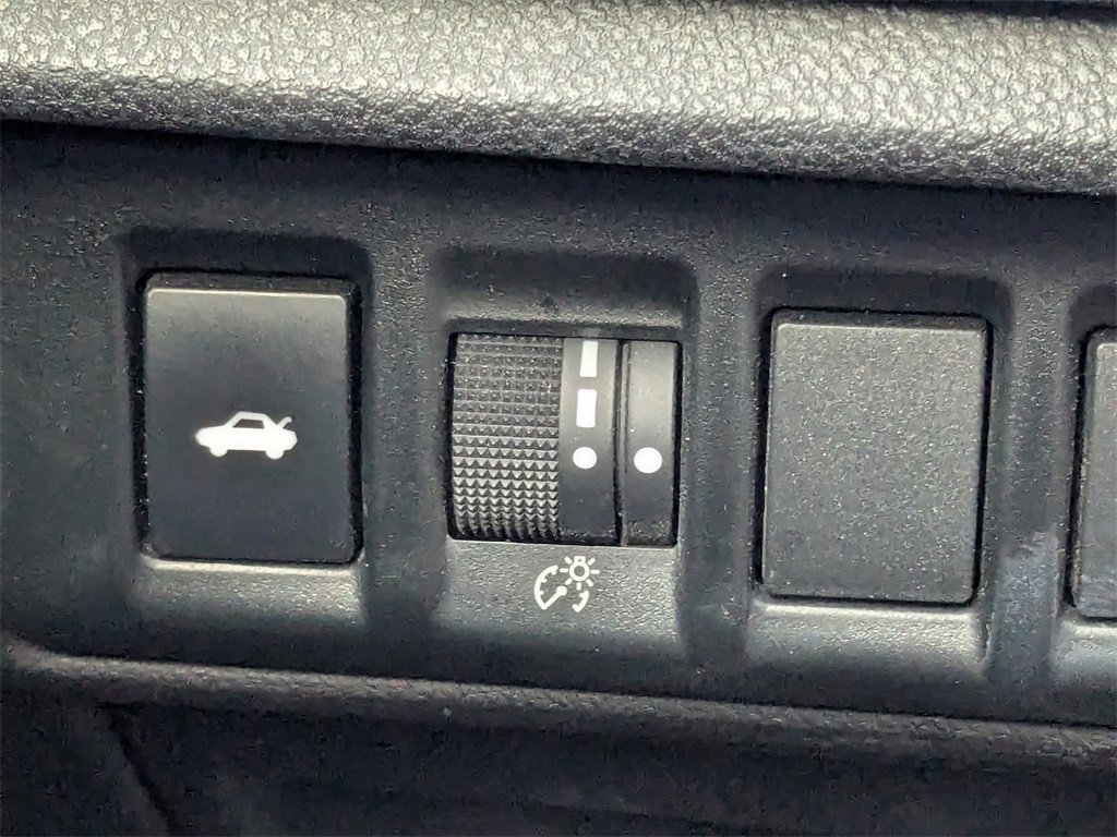 Used 2023 Subaru Legacy Premium image 24