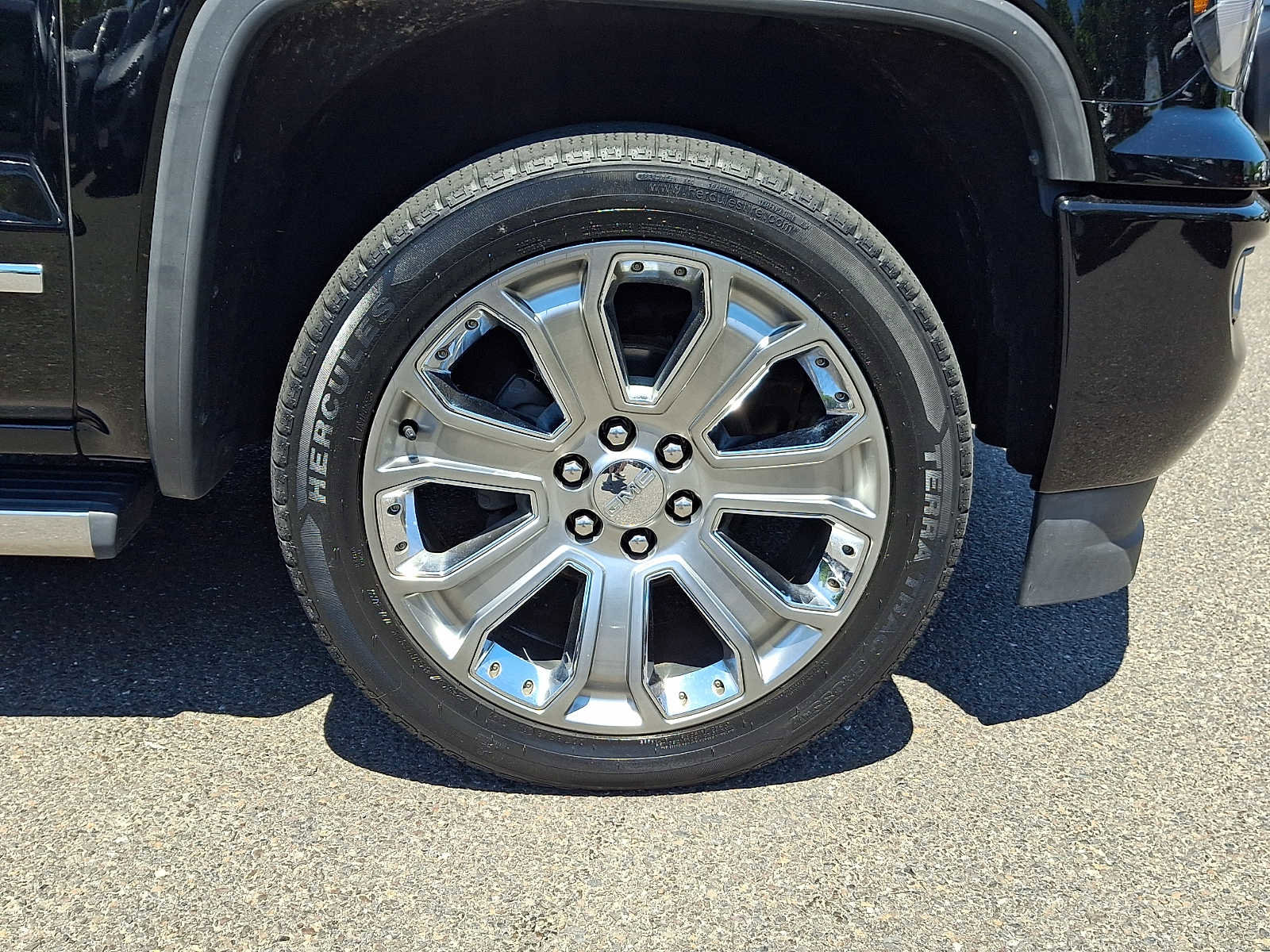 Used 2017 GMC Sierra 1500 Denali w/ Denali Ultimate Package AWD/4WD image 9