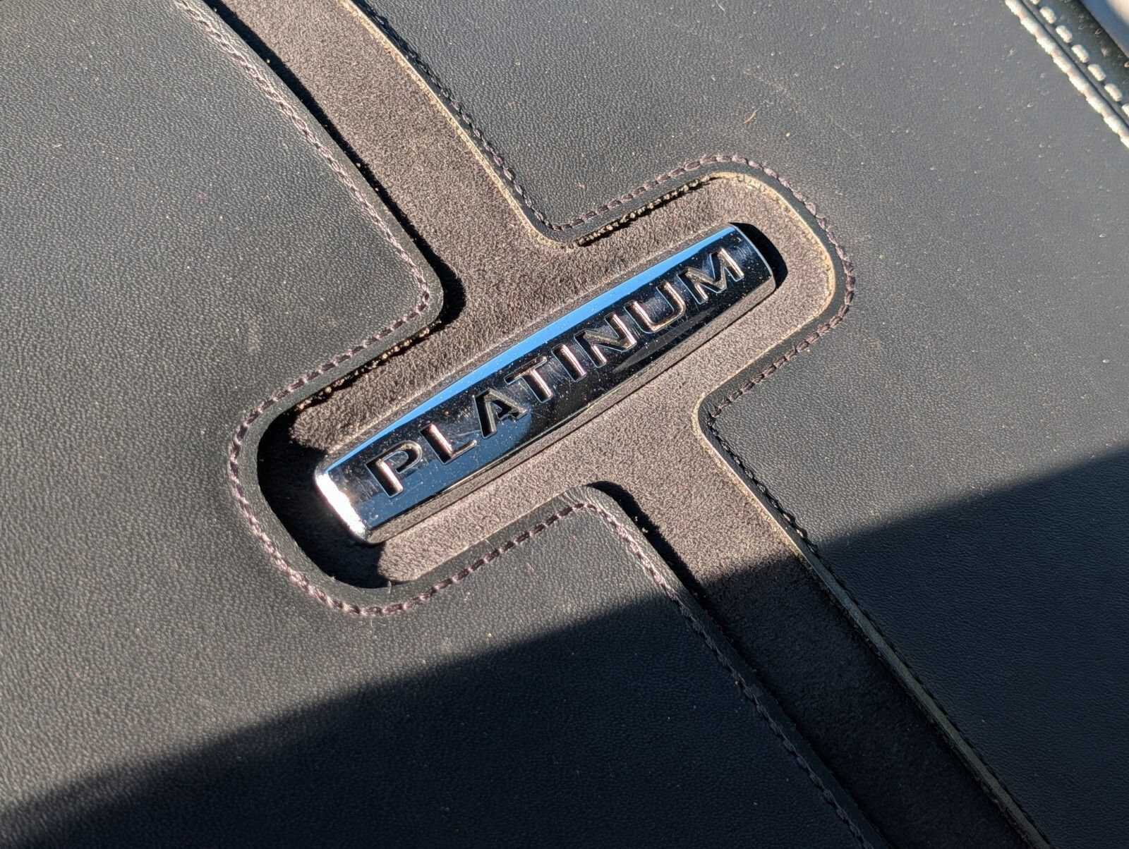 Used 2023 Ford F150 Lightning Platinum AWD/4WD image 15