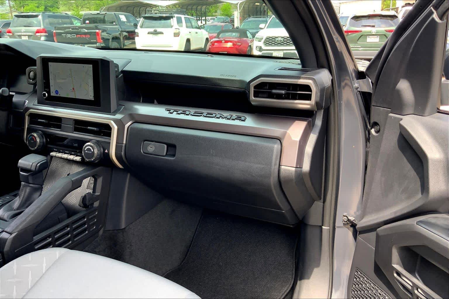 Used 2025 Toyota Tacoma SR5 RWD image 16
