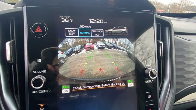 Used 2025 Subaru Forester Limited image 27