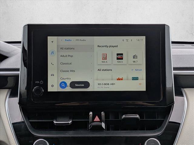 Used 2024 Toyota Corolla Cross XLE w/ Convenience Package image 12