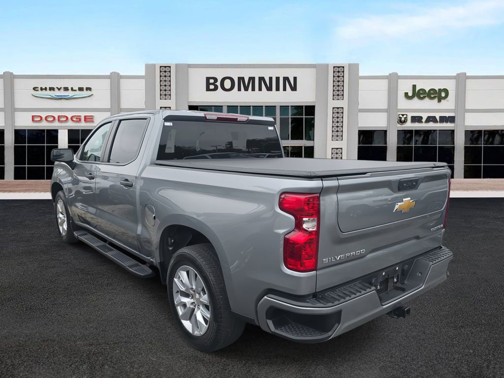 Used 2024 Chevrolet Silverado 1500 Custom image 4