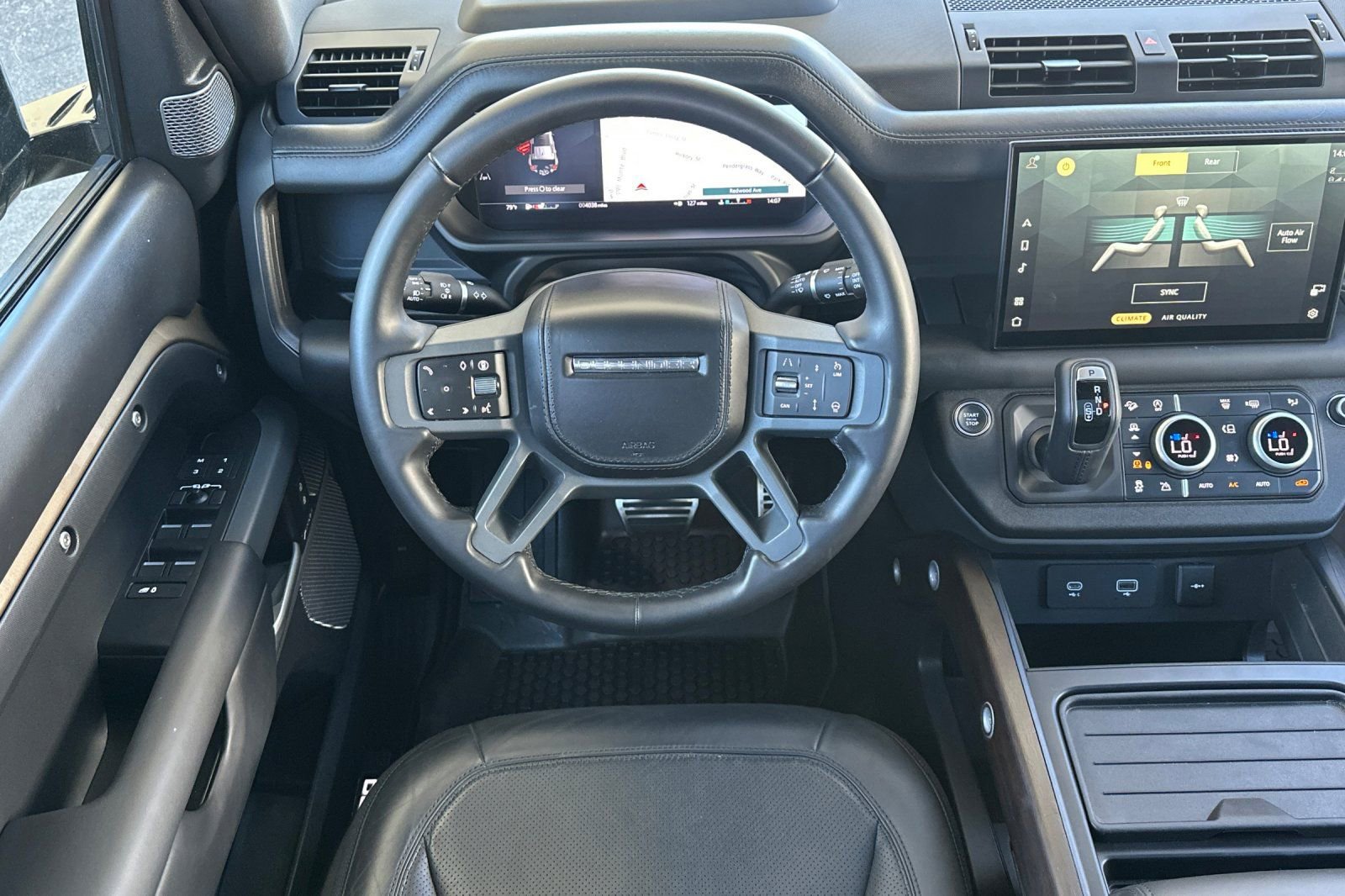 Used 2024 Land Rover Defender 110 X AWD/4WD image 17