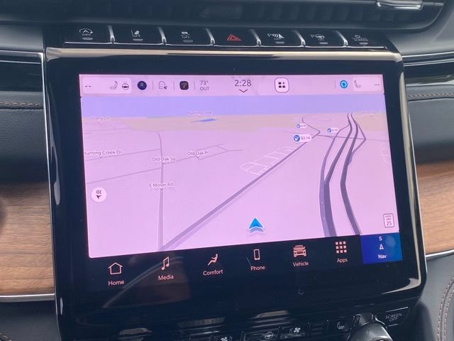 New 2025 Jeep Grand Cherokee L Summit AWD/4WD image 3