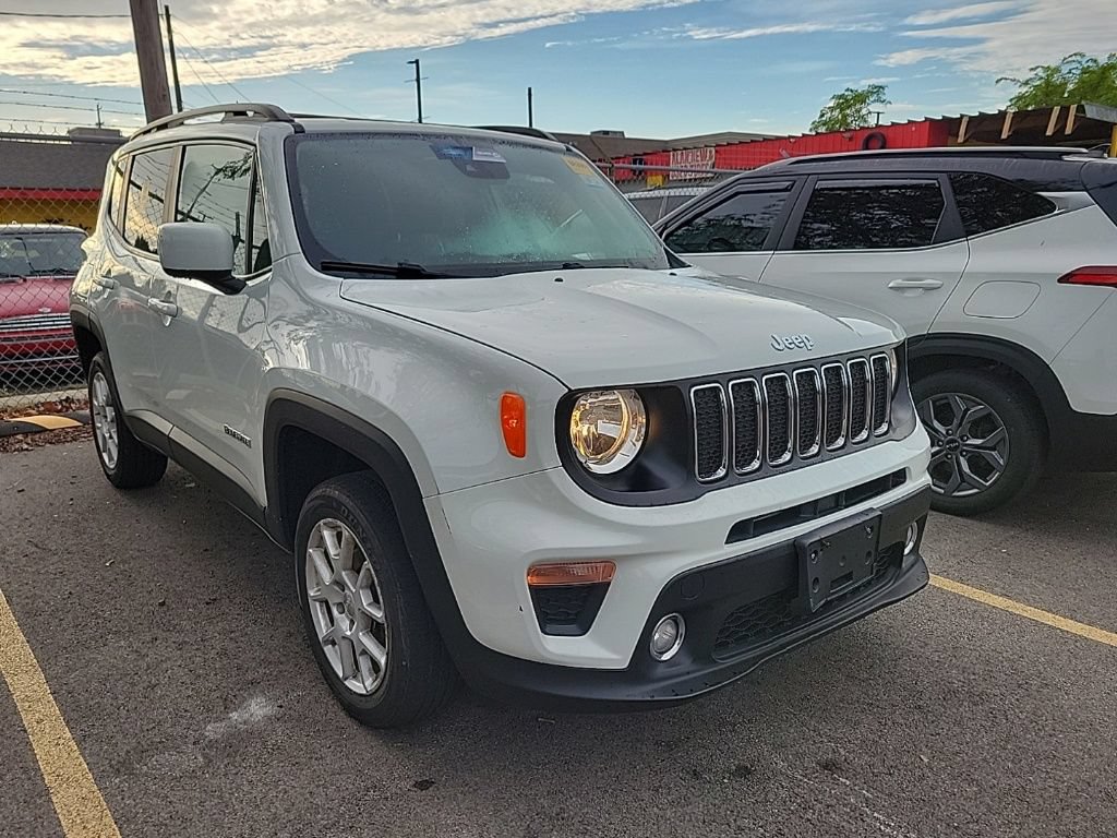 Used 2021 Jeep Renegade Latitude AWD/4WD image 3