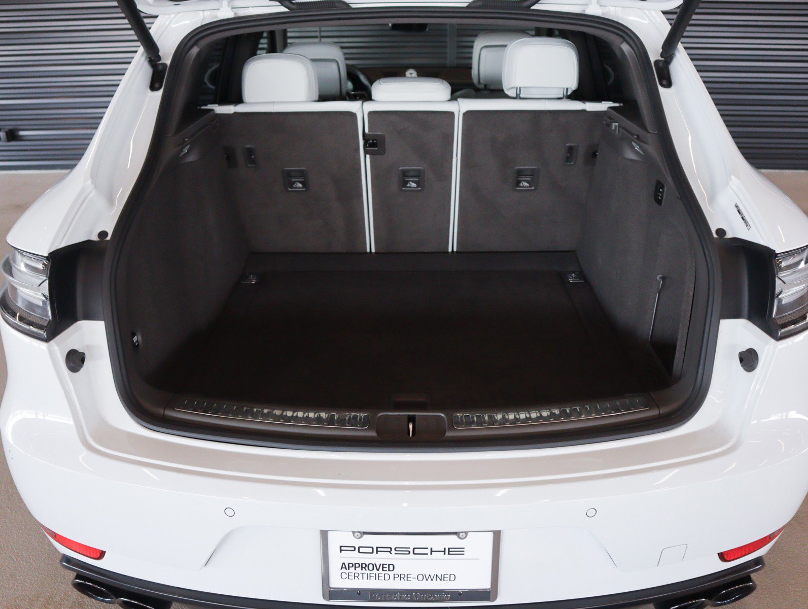 Certified 2021 Porsche Macan GTS AWD/4WD image 30