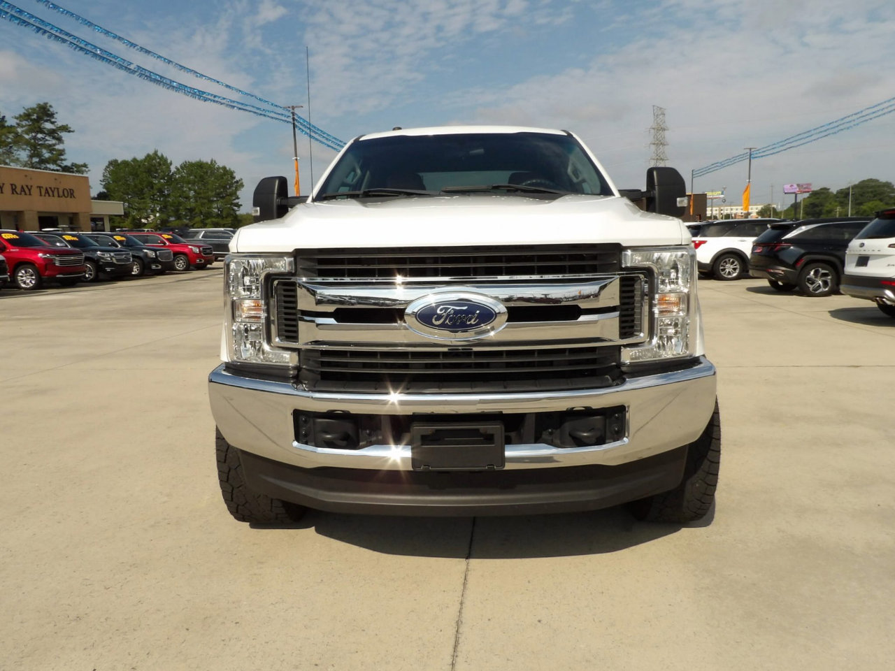 Used 2019 Ford F250 XLT image 3