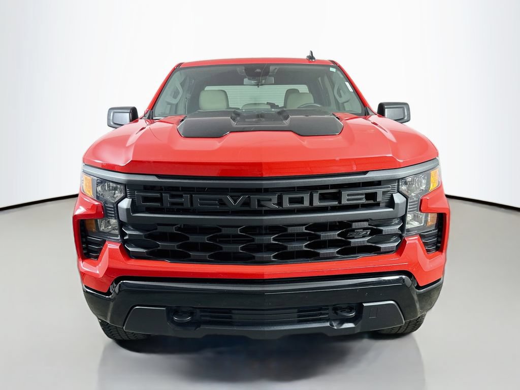 Used 2026 Chevrolet Silverado 1500 Custom Trail Boss w/ Turbomax Blackout Package AWD/4WD video 2