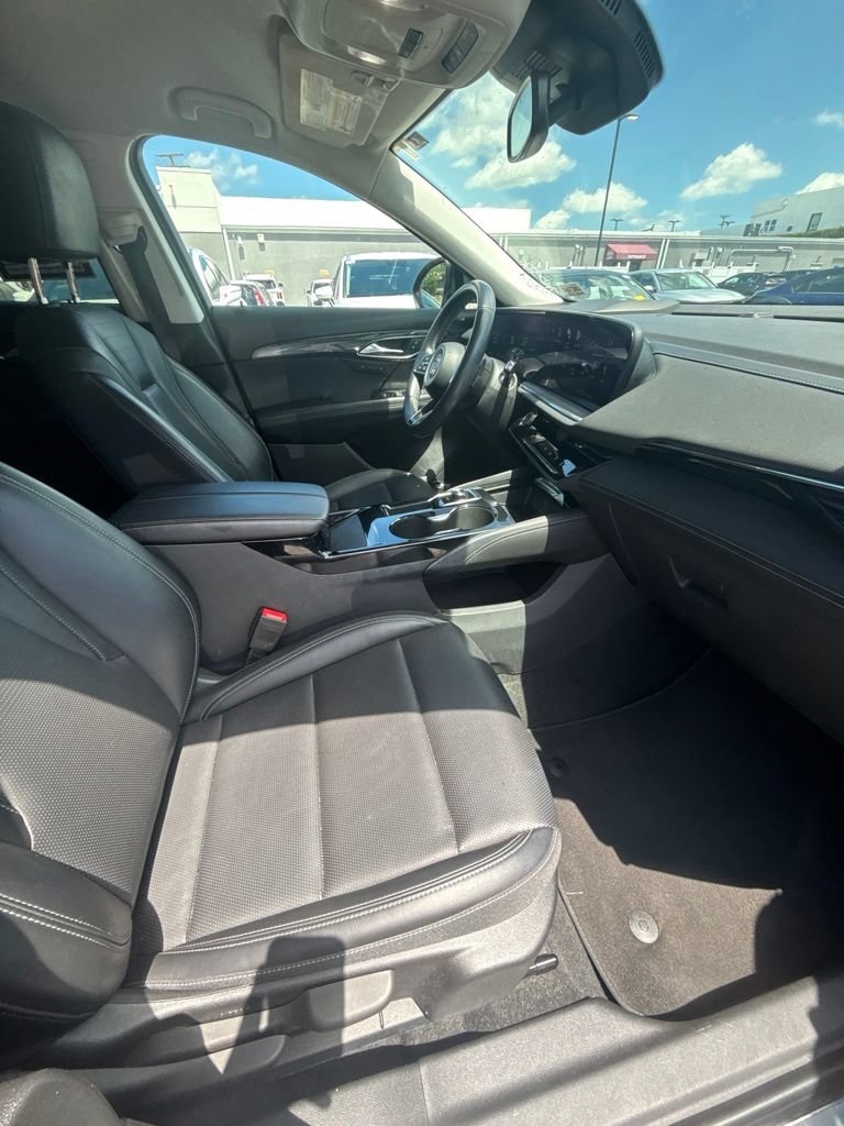 Used 2024 Buick Envision Preferred AWD/4WD image 24