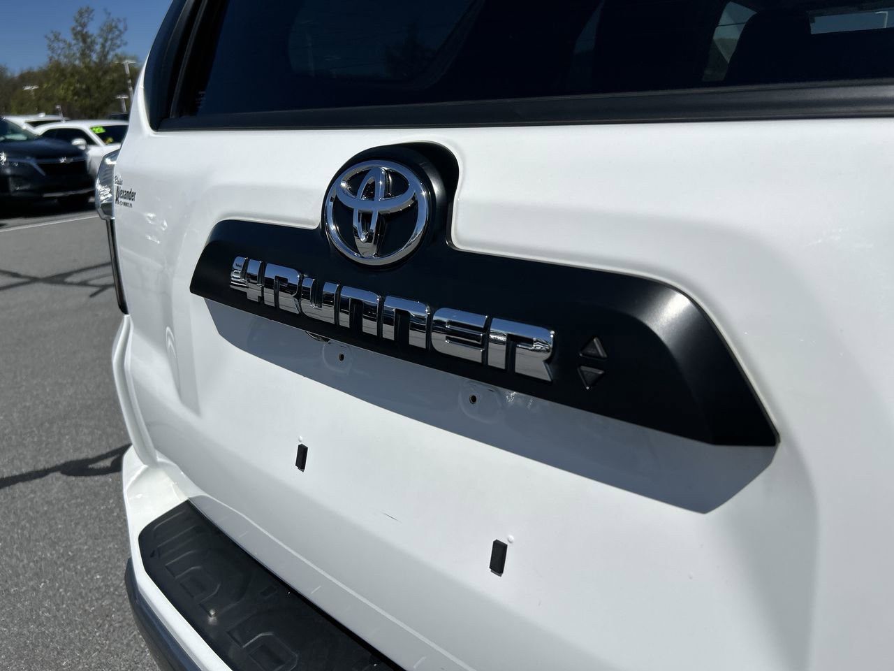 Used 2024 Toyota 4Runner TRD Off-Road Premium w/ Off Road Premium Plus Package AWD/4WD image 10