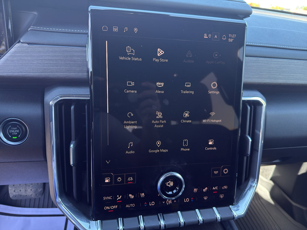 Used 2024 GMC Acadia Denali w/ Super Cruise Package image 17