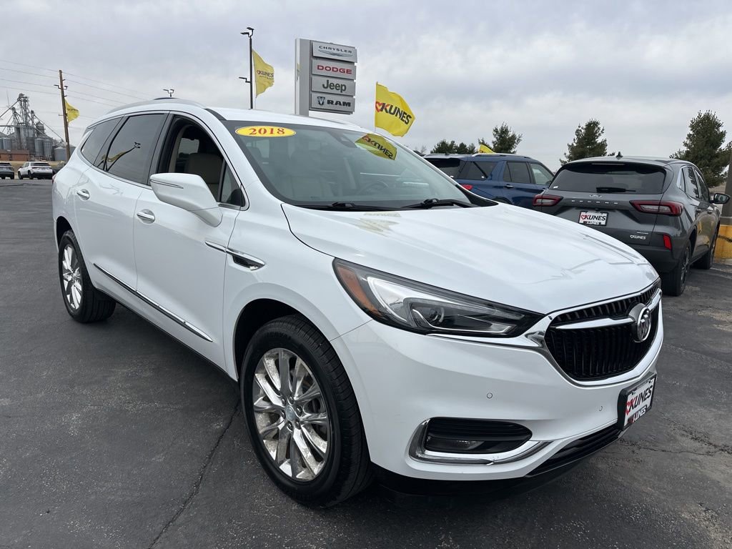 Used 2018 Buick Enclave Premium w/ Trailering Package image 2