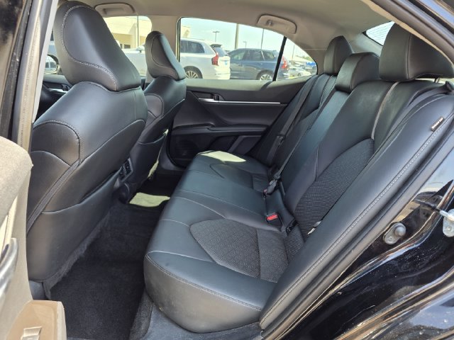 Used 2023 Toyota Camry XSE FWD image 18