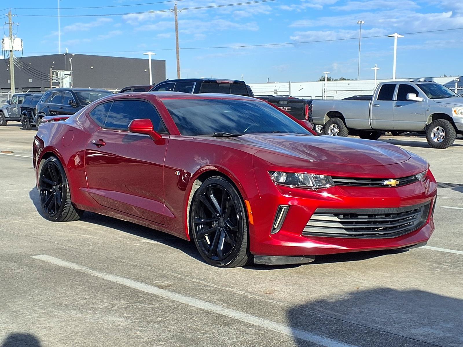 Used 2018 Chevrolet Camaro LT RWD image 2