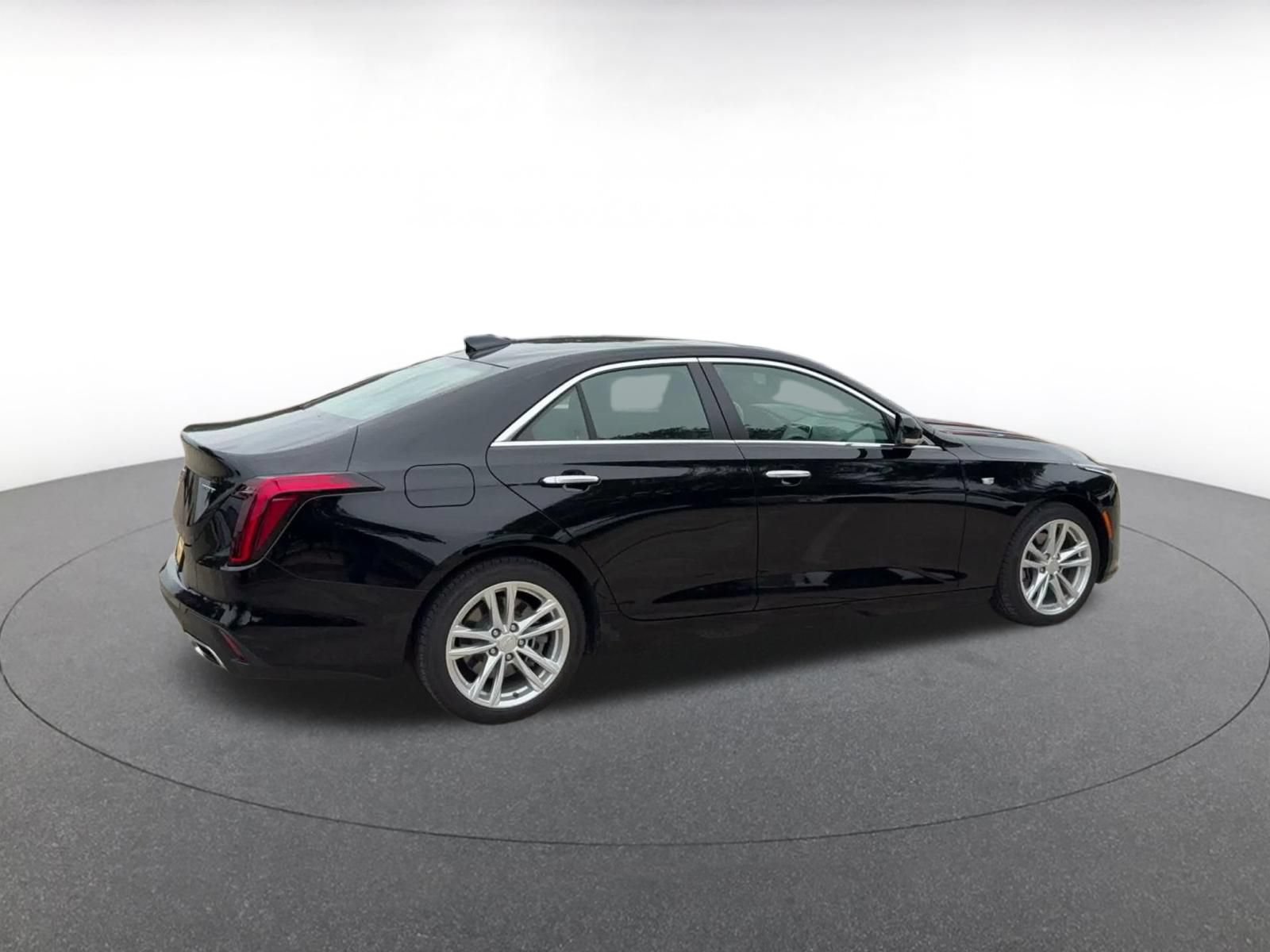 Used 2026 Cadillac CT4 Luxury RWD image 15