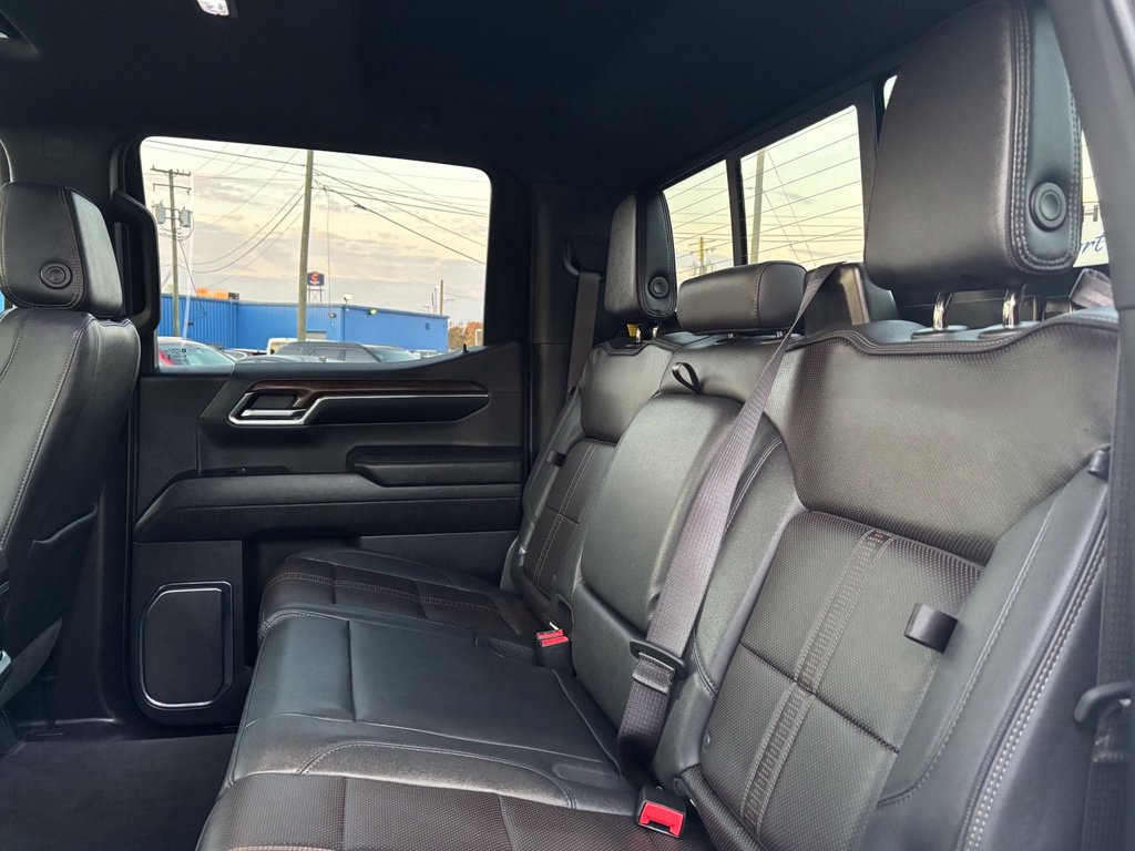 Used 2024 Chevrolet Silverado 1500 High Country w/ High Country Premium Package AWD/4WD image 21