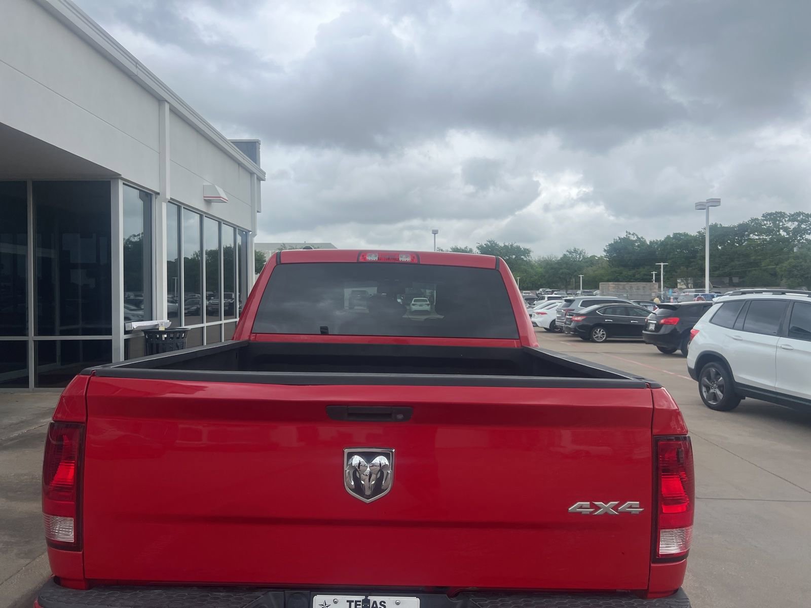 Used 2014 RAM 1500 Express AWD/4WD image 6