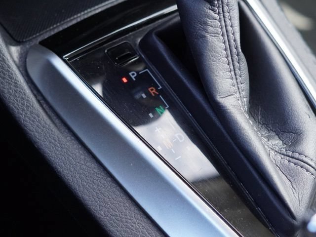 Used 2017 Toyota Corolla XSE w/ Carpet Mat Package (TMS) FWD image 30