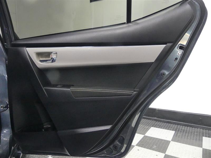 Used 2019 Toyota Corolla LE image 24