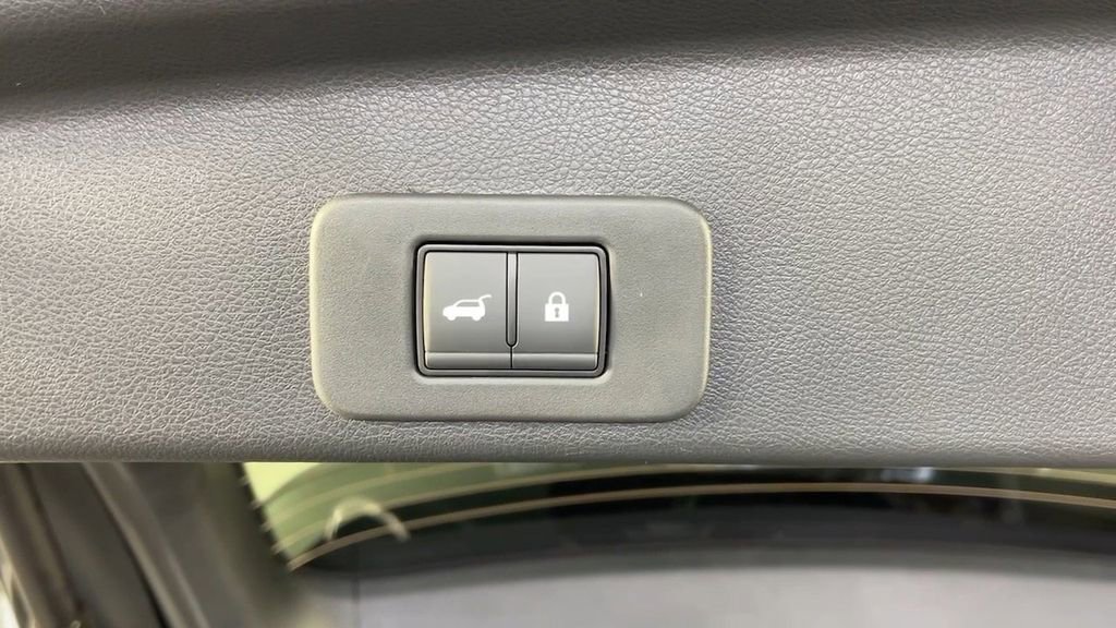 New 2025 Nissan Murano SV image 31