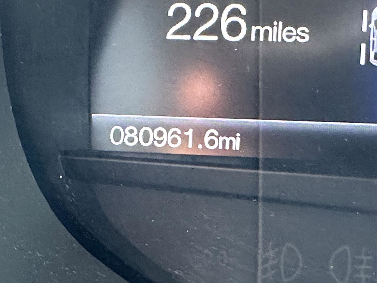 Used 2015 Ford Edge Titanium w/ Equipment Group 302A image 14