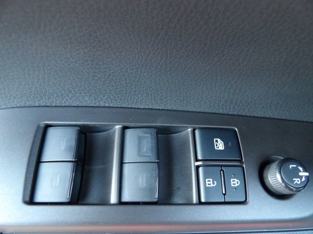 Used 2019 Subaru Outback 2.5i Limited w/ Popular Package #2 image 42