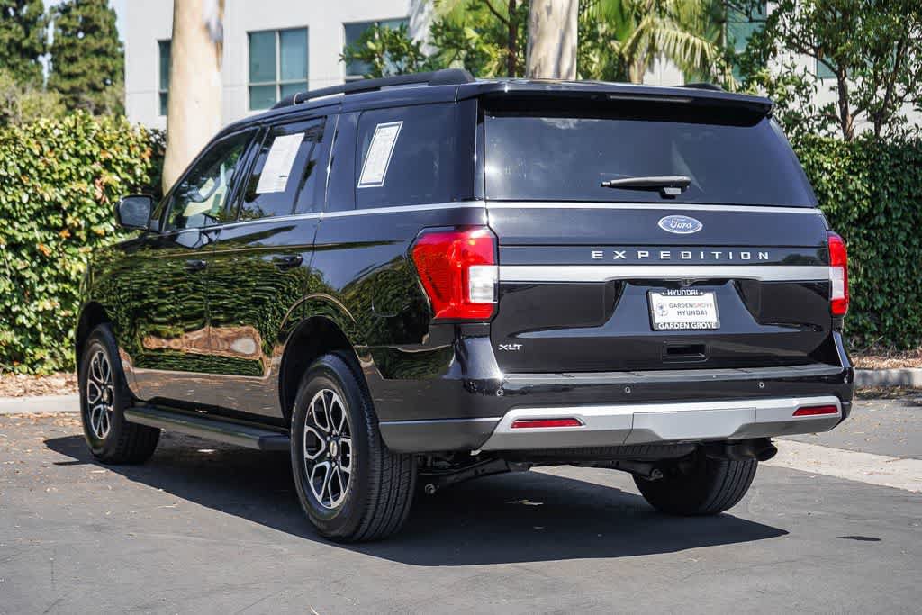 Used 2024 Ford Expedition XLT AWD/4WD image 4