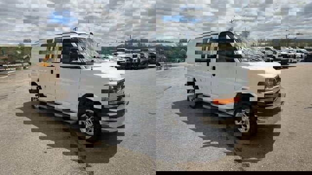 Certified 2022 Chevrolet Express 2500 w/ Driver Convenience Package image 2