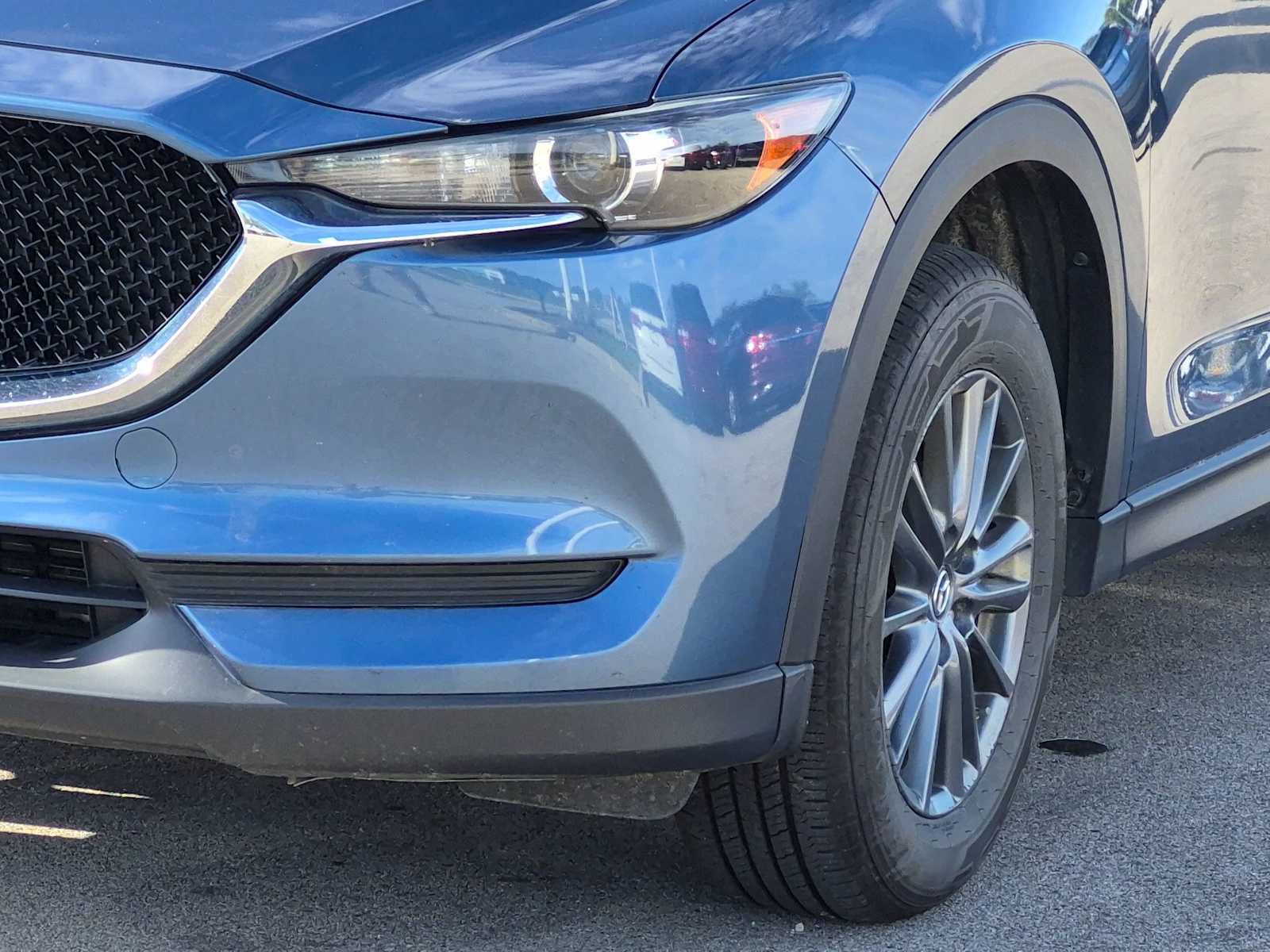Used 2017 MAZDA CX-5 Touring w/ Preferred Equipment Package AWD/4WD image 10