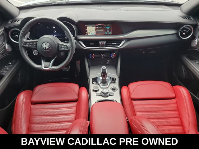 Used 2024 Alfa Romeo Stelvio Veloce AWD/4WD image 14