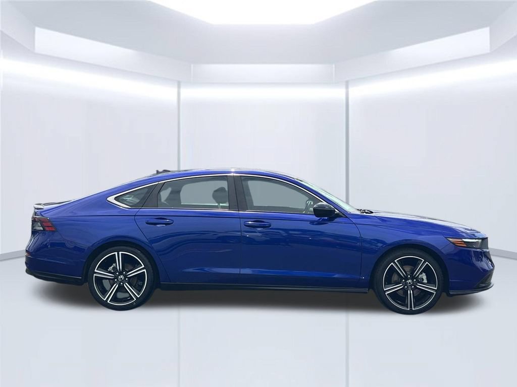 Used 2024 Honda Accord Sport image 26