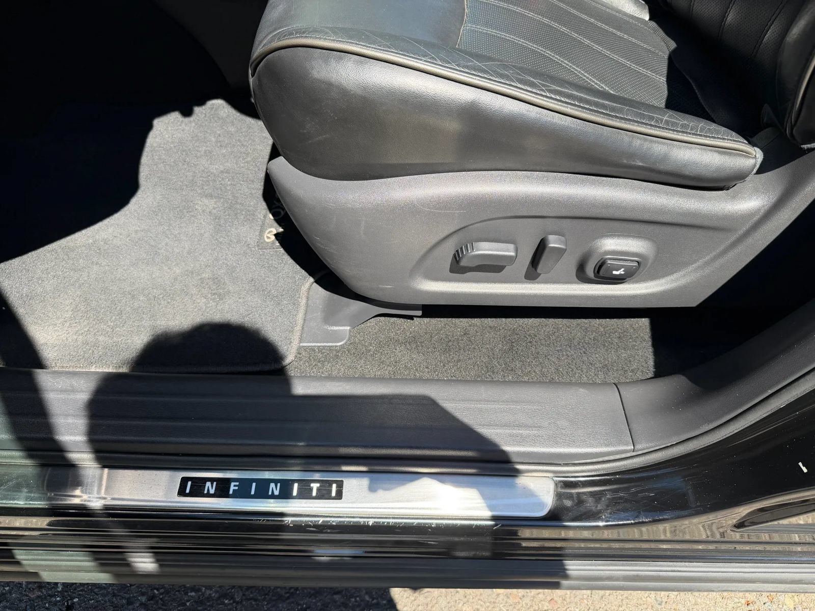 Used 2015 INFINITI QX60 Luxe w/ Premium Plus Package AWD/4WD image 42