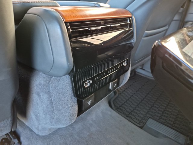 Used 2022 Jeep Grand Wagoneer Series III w/ Rear Seat Video Group 1 AWD/4WD image 35