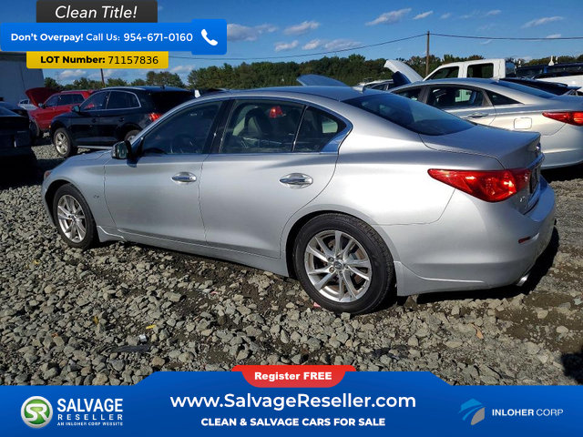Used 2017 INFINITI Q50 Signature Edition w/ All Weather Package (L93) AWD/4WD image 3