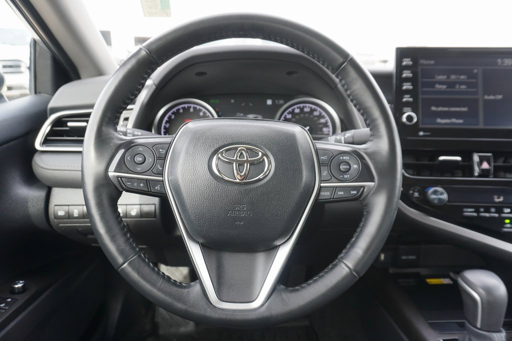 Used 2024 Toyota Camry XLE w/ Cold Weather Package image 10