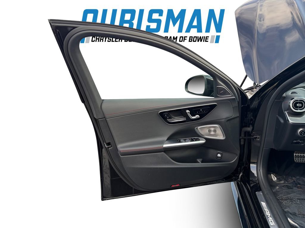 Used 2025 Mercedes-Benz C 43 AMG 4MATIC Sedan image 17