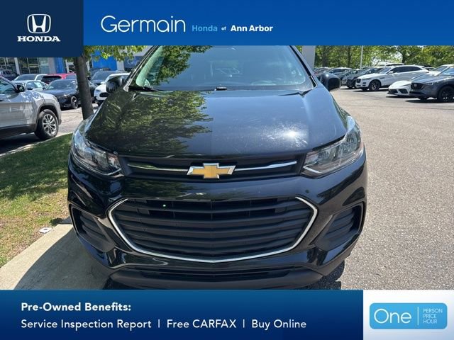 Used 2021 Chevrolet Trax LS w/ Tint and Cruise Package FWD image 12