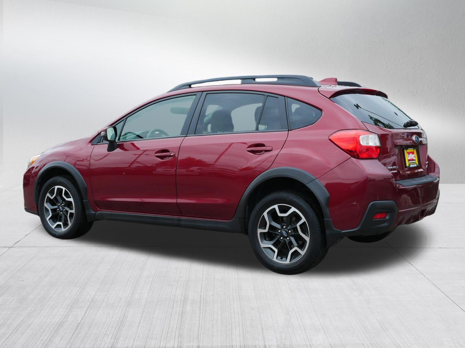 Used 2017 Subaru Crosstrek 2.0i Limited w/ Popular Package #2 AWD/4WD image 5
