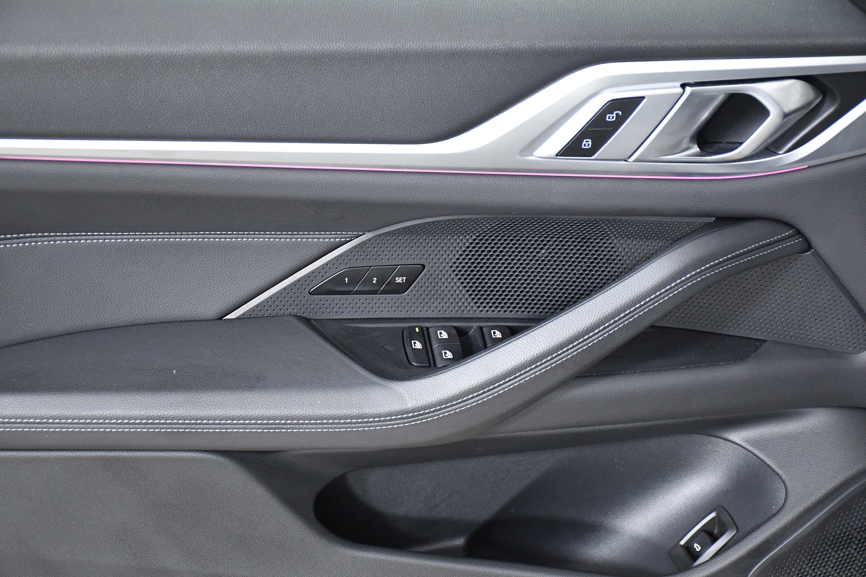 Used 2025 BMW i4 eDrive40 image 22