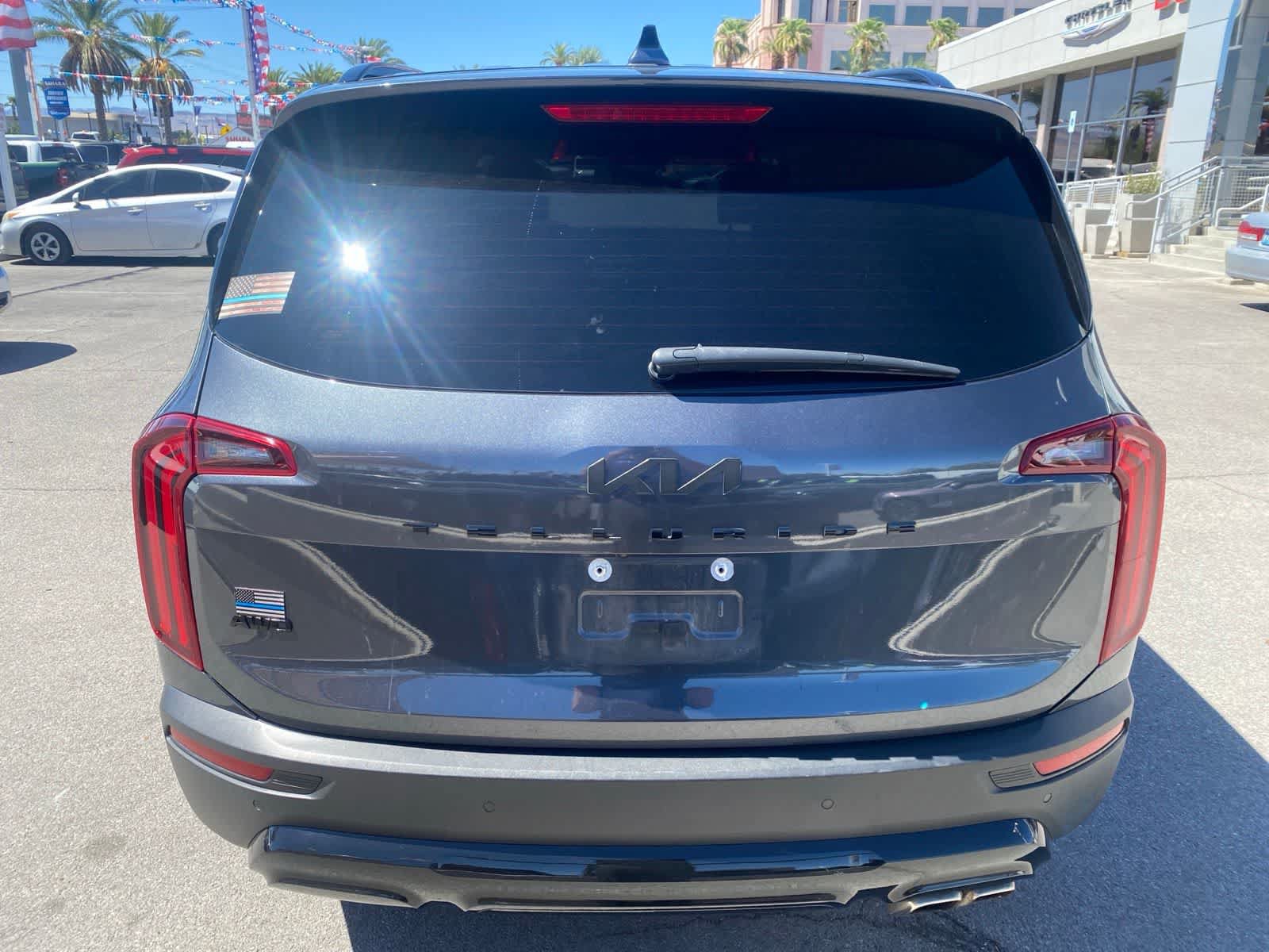 Used 2022 Kia Telluride SX w/ Nightfall Edition Package AWD/4WD image 7