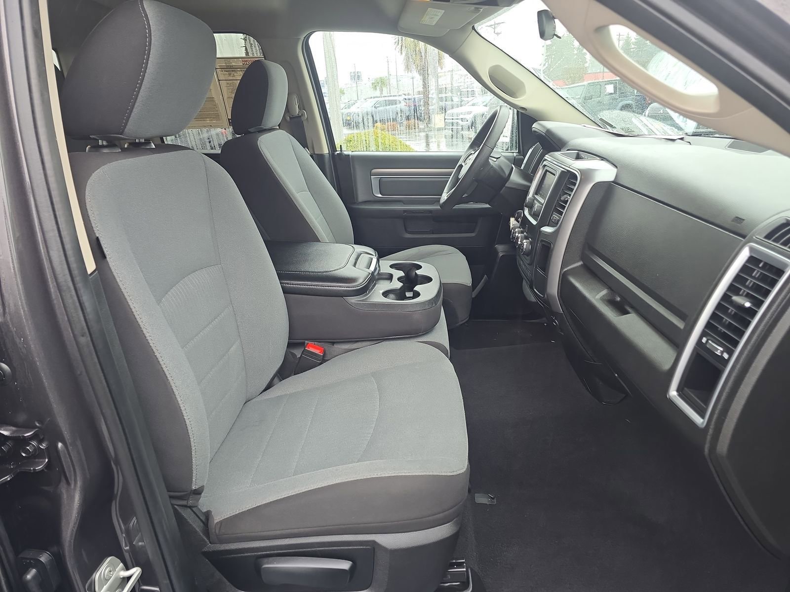 Used 2024 RAM 1500 Classic SLT image 30