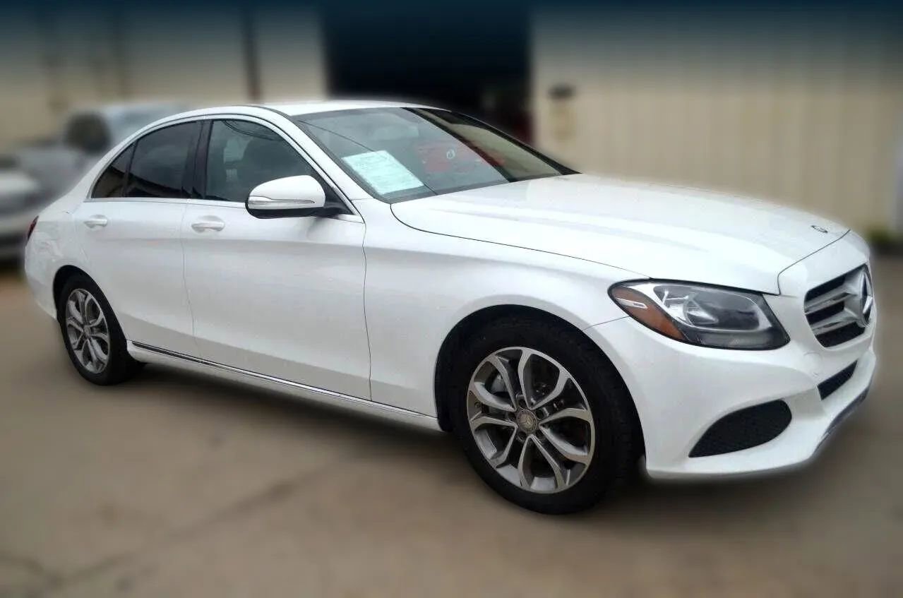 Used 2015 Mercedes-Benz C 300 Sedan image 13