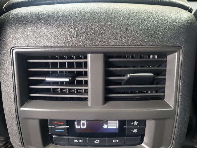 Used 2022 Volkswagen Atlas SE AWD/4WD image 25